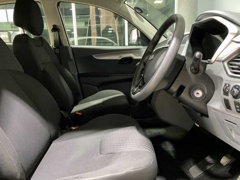 8bf9818e-5c97-452a-8c53-1229cff1bfc0