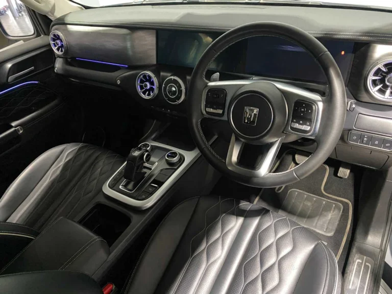 8e55d75c-47b2-4aab-a06d-56eac7324215