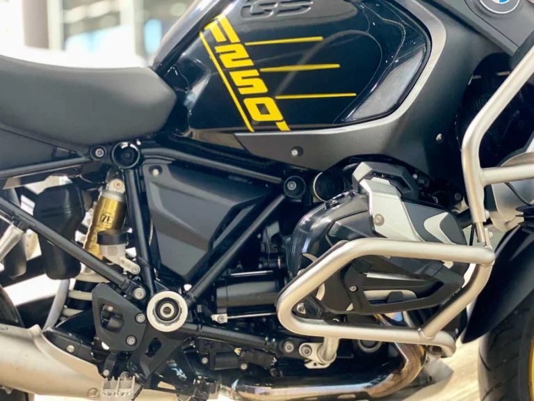 a17237aa-98a6-4072-8410-cd50b2d20760