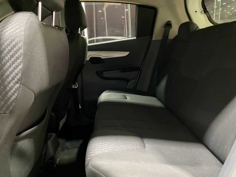 a4d58ba6-f233-4684-8853-b4f1a72f0c5e