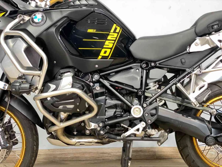 ab52bfd9-a9bb-44d6-947f-28d9f2a9210c