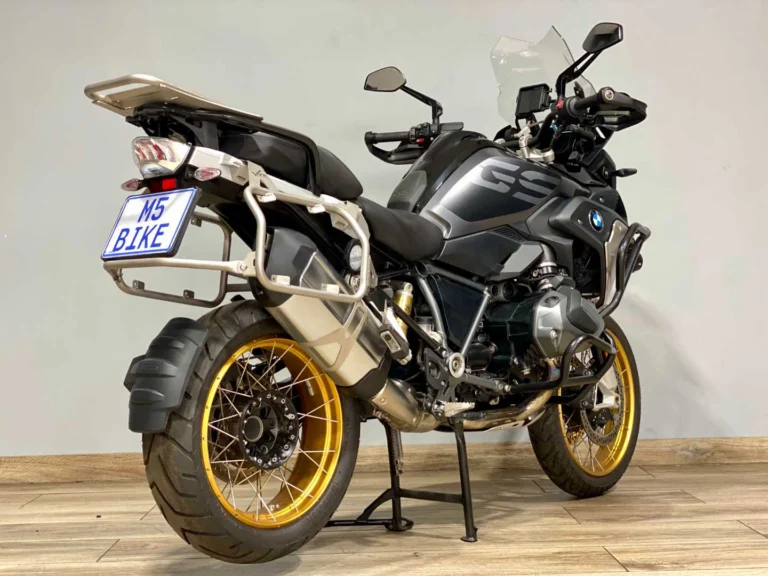 b0a22d86-4936-4056-8d01-81c5ba7c9891