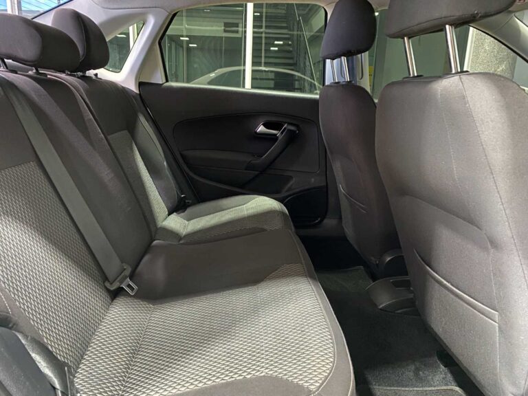 b2b6d4d5-1925-4872-b71a-7b7d65e4938c