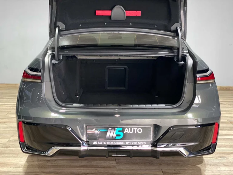 b526a5f6-7082-44a1-af06-8c5adae16a17