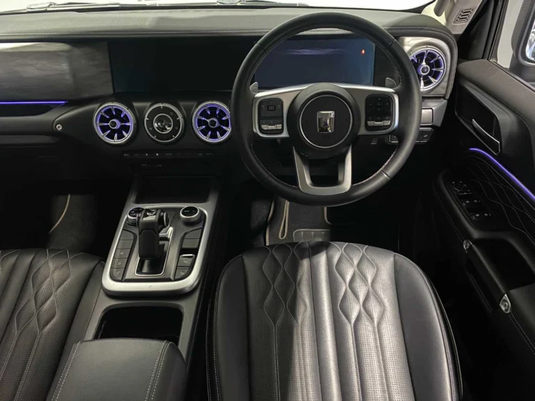 b7b73f8d-6738-440f-acda-99954f831897