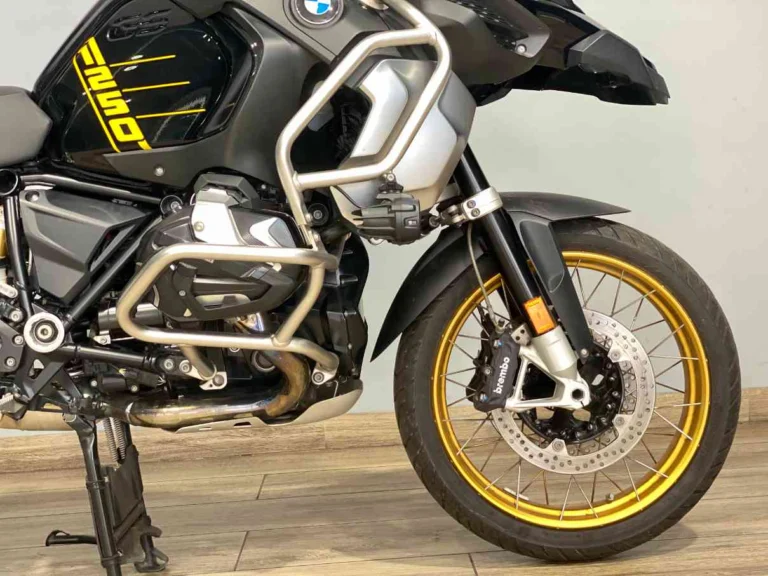 c0f84b1a-460b-4c71-a301-026bbe680e0a