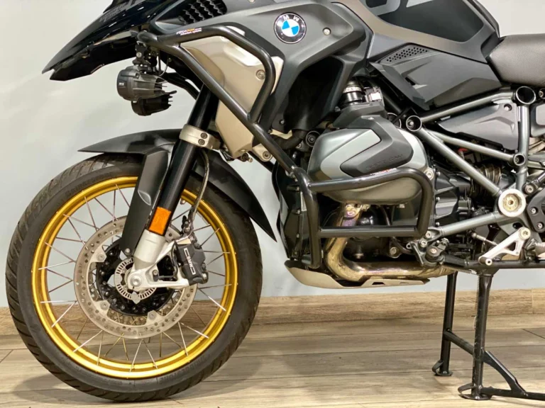 c3c8fd5a-f75c-4c0e-9fc7-fc20a4efc078