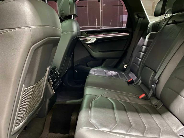 ce701ea1-1c2b-4d33-adeb-fbe68864e5b5