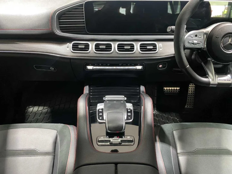 d8de1081-c3d5-43e2-be5f-bba7d2e40d96