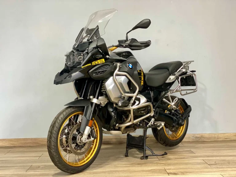 d9f5f777-8354-44eb-b310-4b79f8cdf366