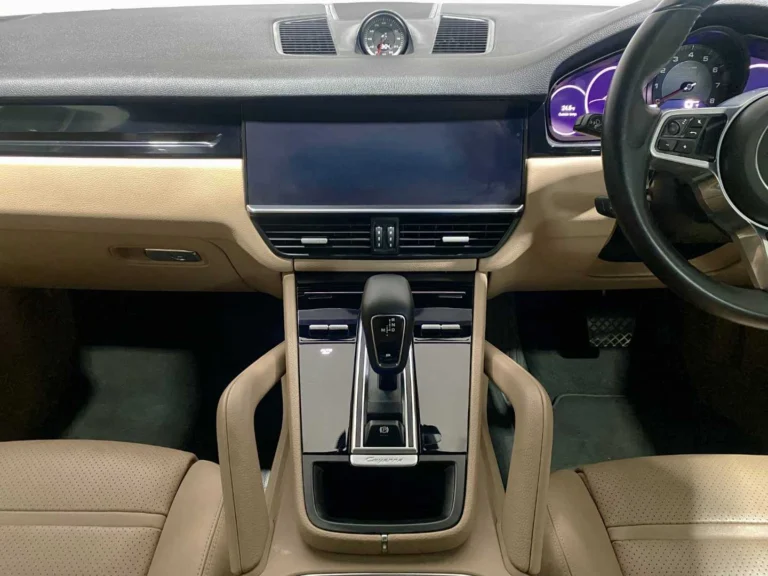 ddef4689-68c7-47c3-89f1-9c5ac1b1d27b