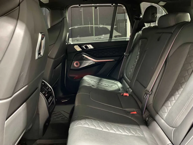 e07e7d44-7dfa-46f6-a9c3-aede491a806c