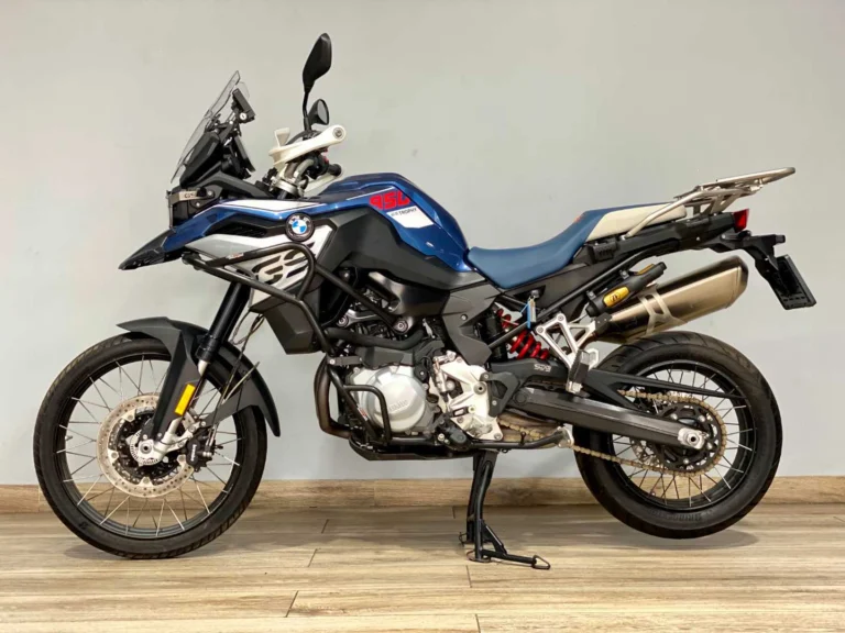 e19c12a6-e8dc-4ac9-aa33-b0958b68db88