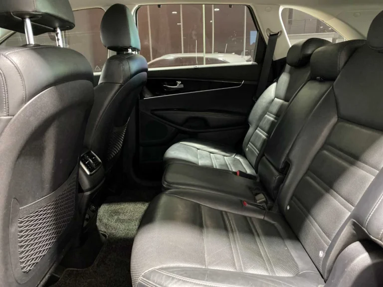 eb4b699a-f912-4d01-8900-02a179da923c