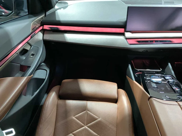 ed017b88-2e61-444a-93c7-9327e9389917