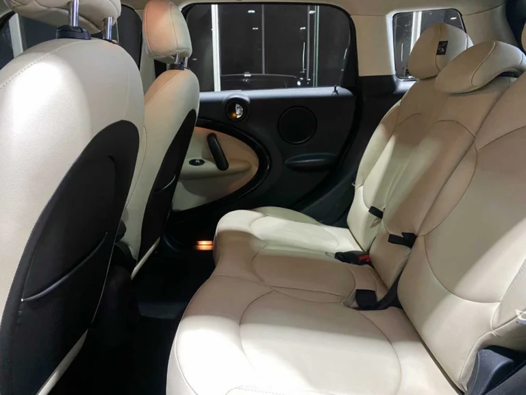 ef29e36f-3bcd-4c4c-a66e-1db3645b6b6d