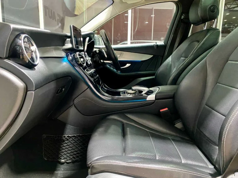 f0fb324b-26bf-4ec8-bdd4-ad36df5196c4