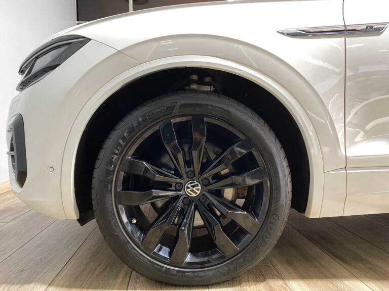 f44bd098-22dd-42a6-bfeb-c0d6a239e546