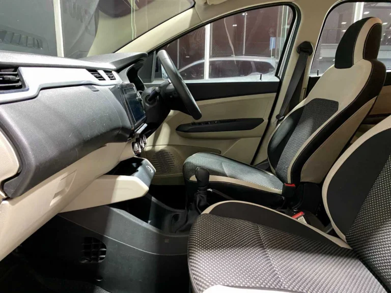 f4d29268-f5a6-4e38-b9a6-b40e9c23d5fd