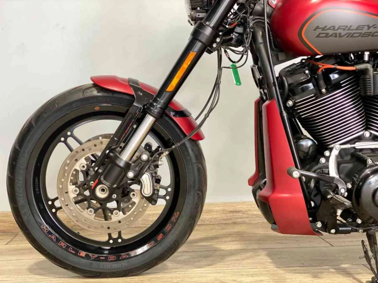 fad5797c-d15e-4c70-8453-80ea0e6851b1