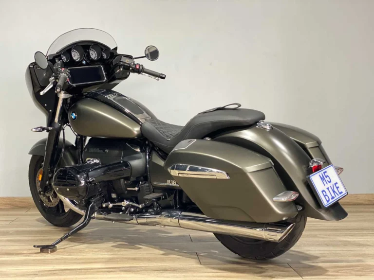 fc9c65f3-62b8-4c5b-8c6e-376a06ccd45d