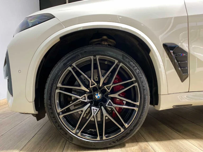 fcc6b81e-2c44-443b-892c-1d64e79e4788