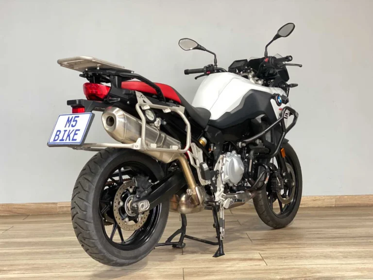 fe01b24b-0a1f-41fd-9e81-f11d8a5f7c42