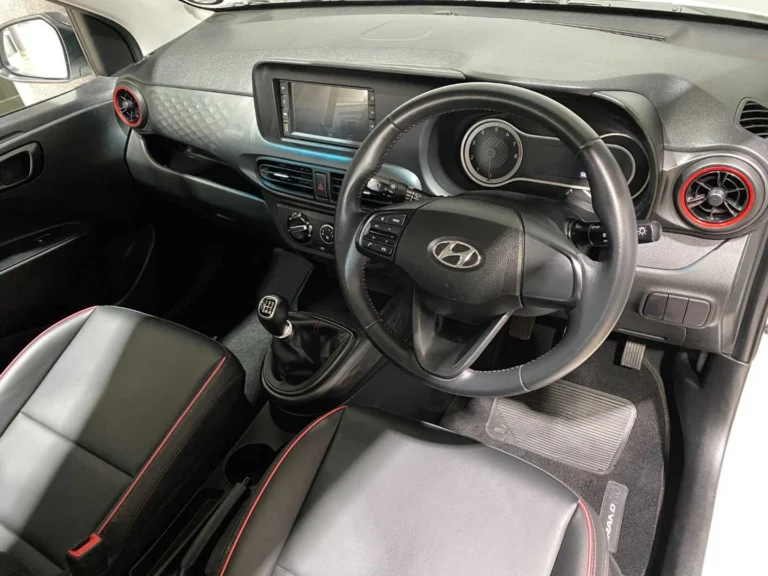 19f6ccbb-121c-4e18-8c96-6bbd329e4cc4