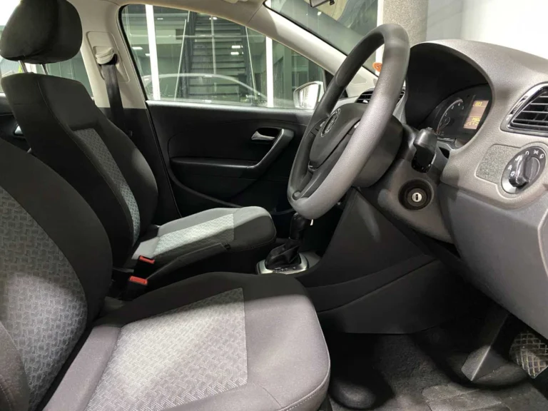 1d9ce13e-d6f1-4d30-89ad-e9119e21b318