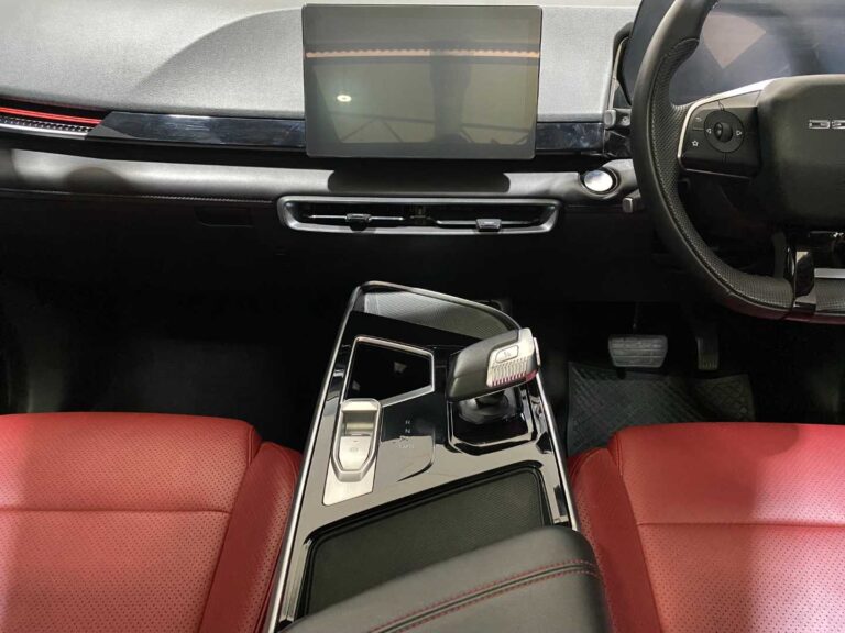 6cebfbe9-c8c5-4be0-babe-b75d03bc3332