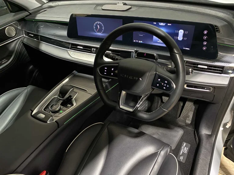 8657da7f-7fb6-42f2-a4bf-62fca1ef2656