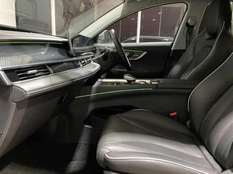 c73c3cb9-1e7b-4dbf-bb65-02d74d5b191d