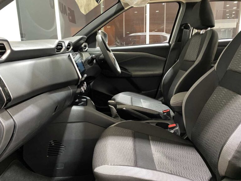 cc37b9d9-05f1-46c1-b136-b7d7086d7526