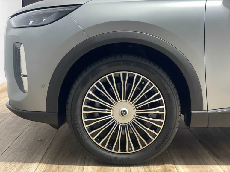 efbed579-884a-4875-b383-784070f0d67a