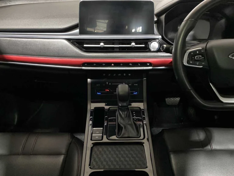 f1e12357-3a91-471b-a9fb-17be5b9b5425